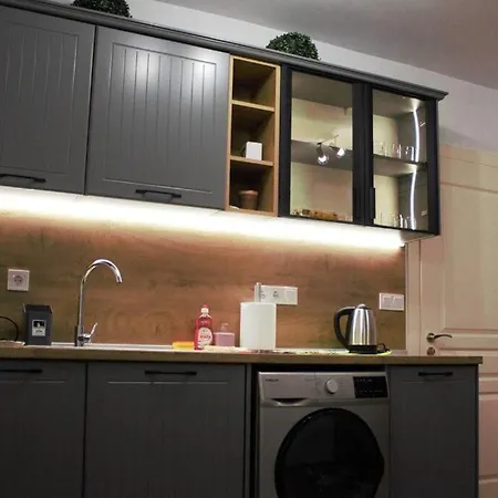 Apartment Tahoma - център Varna