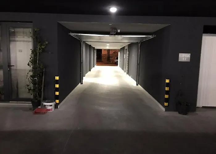 Tahoma - център Várna