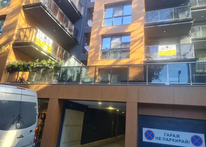 Tahoma - център Várna